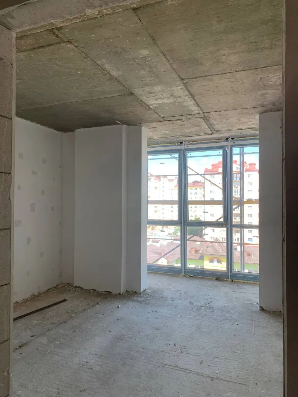 Фото Продаю 2-комнатную квартиру, 69 кв. м, Хіміків ул. 31 Ивано-Франковск, цена: 2270100 UAH, код 2436