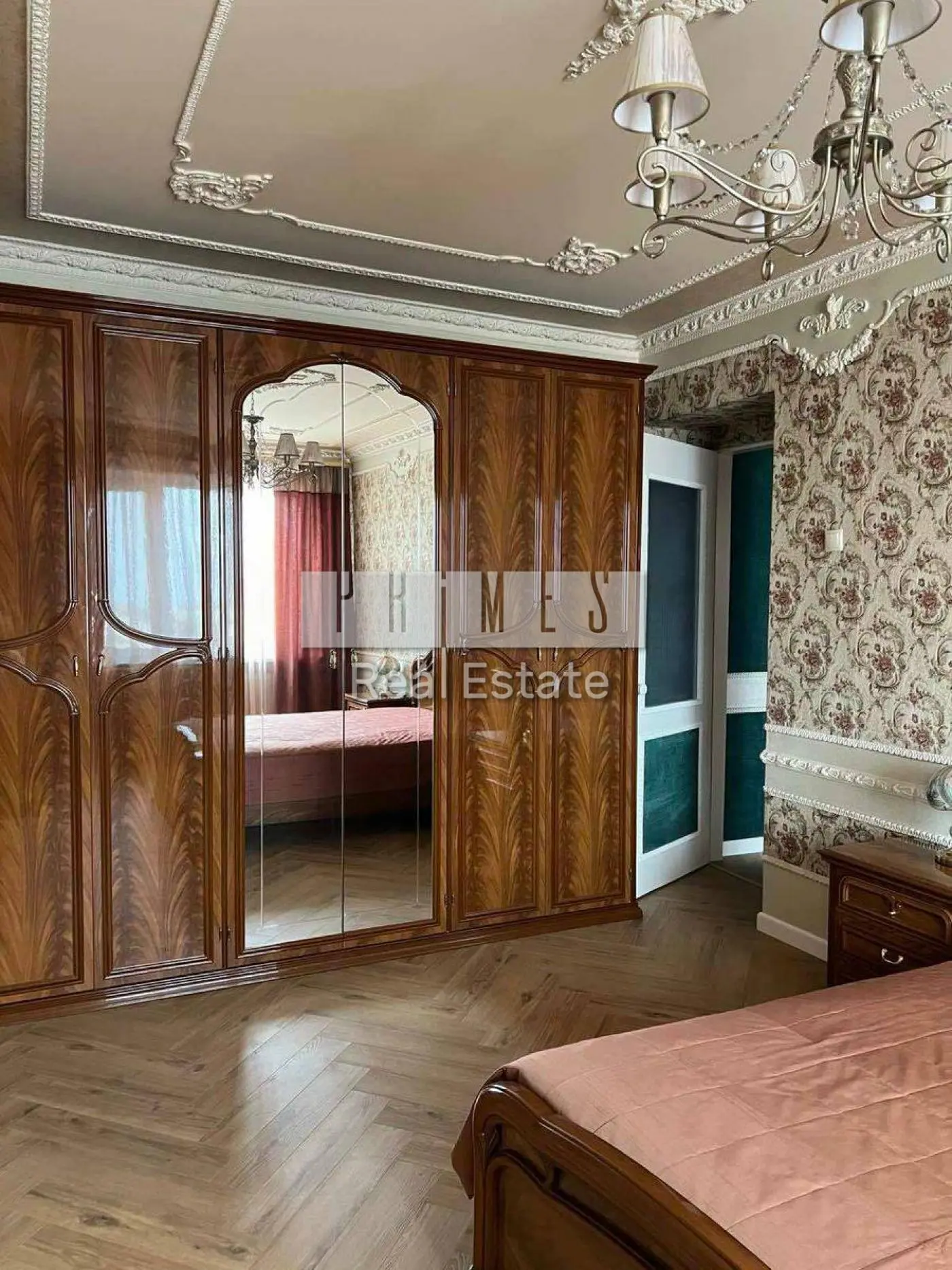 Фото Зняти 3 кімнатну квартиру, Лесі Українки бульв.  Київ в довгострокову оренду, ціна: 967 $, код 2439
