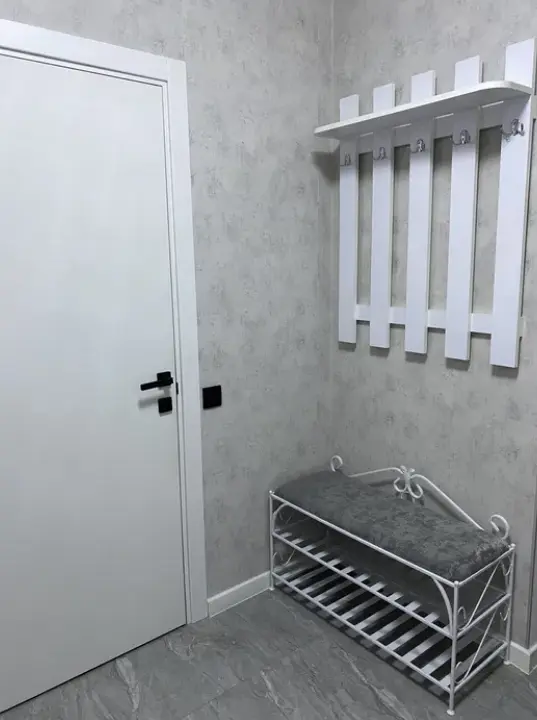 Фото Selling a 1-room apartment, 40 sq.m., Mykhaila Hrushevskoho Street  Odesa, price: 49999 $, code 2440
