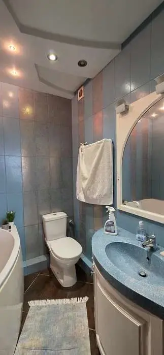 Фото Продаю 2-комнатную квартиру, 76 кв. м, Здолбуновская ул. 9б Киев, цена: 102000 $, код 2454