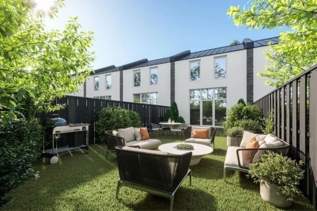 Фото Продаю будинок, 110 кв. м, Центральна вул.  Київ, ціна: 75000 $, код 2455