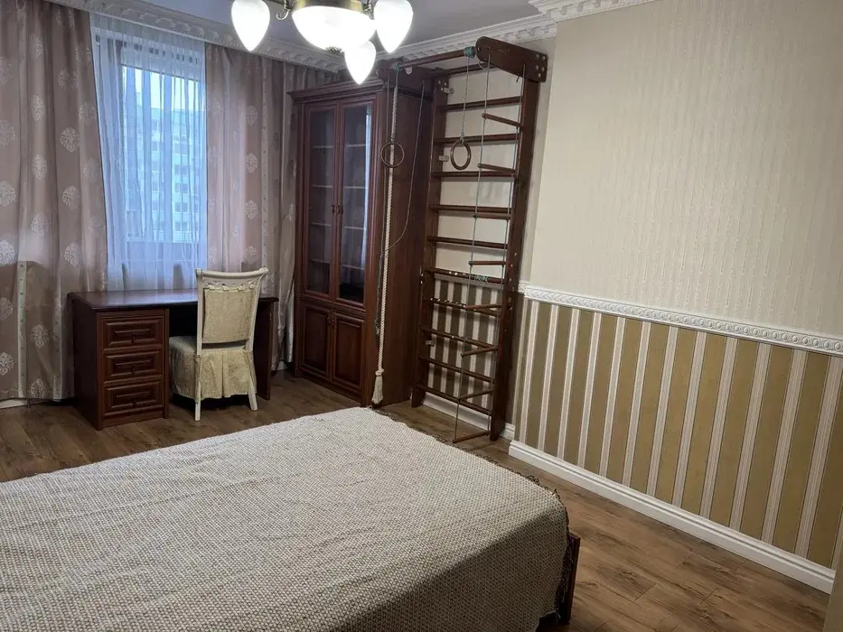 Фото Selling a 4-room apartment, 131 sq.m., Borysa Hmyri Street 8б Kyiv, price: 195000 $, code 2462