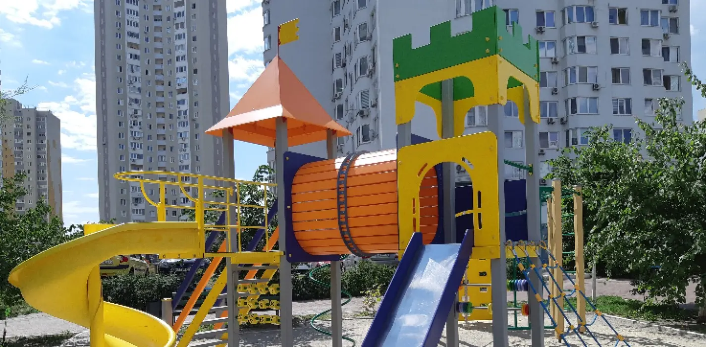 Фото Selling a 4-room apartment, 131 sq.m., Borysa Hmyri Street 8б Kyiv, price: 195000 $, code 2462