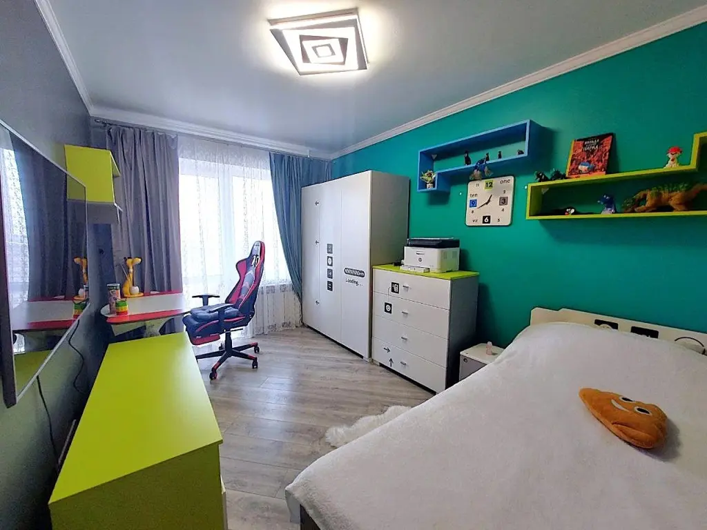 Фото Продаю 4 кімнатну квартиру, 87 кв. м, Семена Палія вул. (Дніпропетровська дорога) 64 Одеса, ціна: 79000 $, код 2466