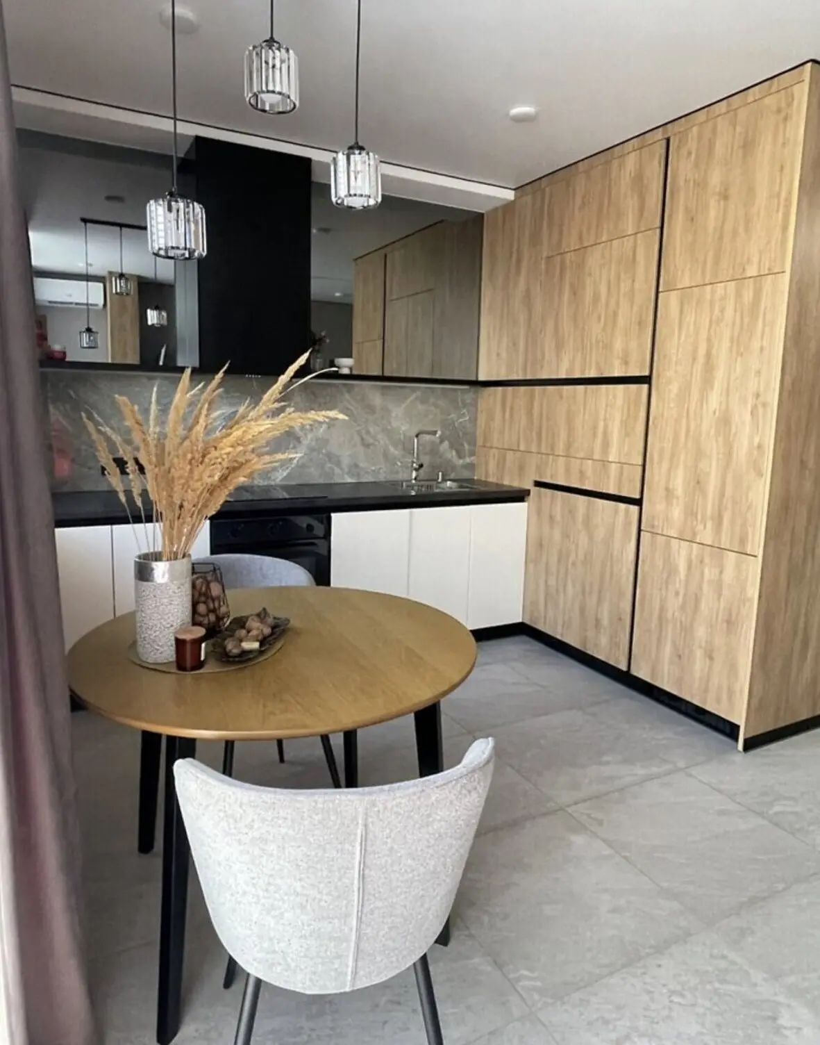 Фото Продаю 1-комнатную квартиру, 27 кв. м, Практичная ул. 1 Киев, цена: 67500 $, код 2467