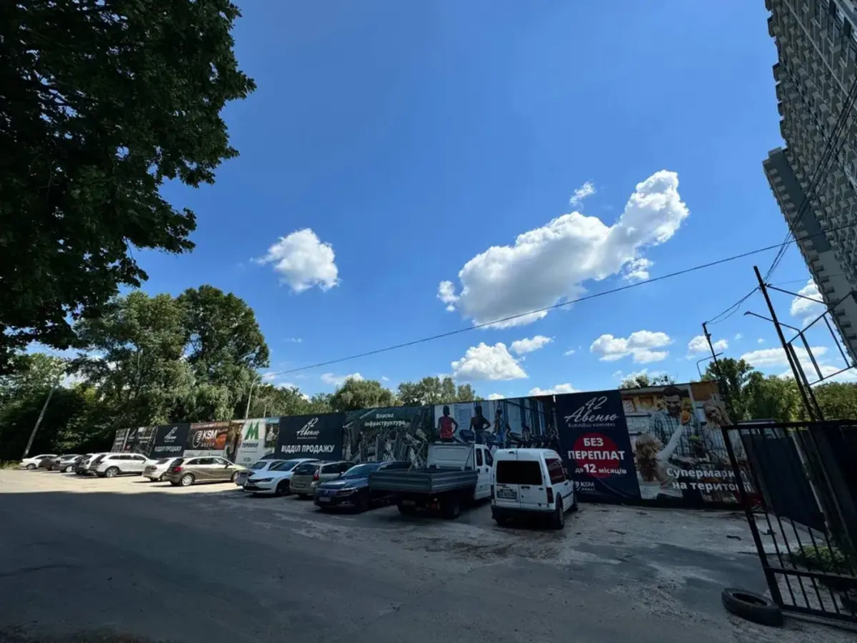 Фото Продаю 2 кімнатну квартиру, 68 кв. м, Академіка Глушкова просп. 42 Київ, ціна: 81000 $, код 2468
