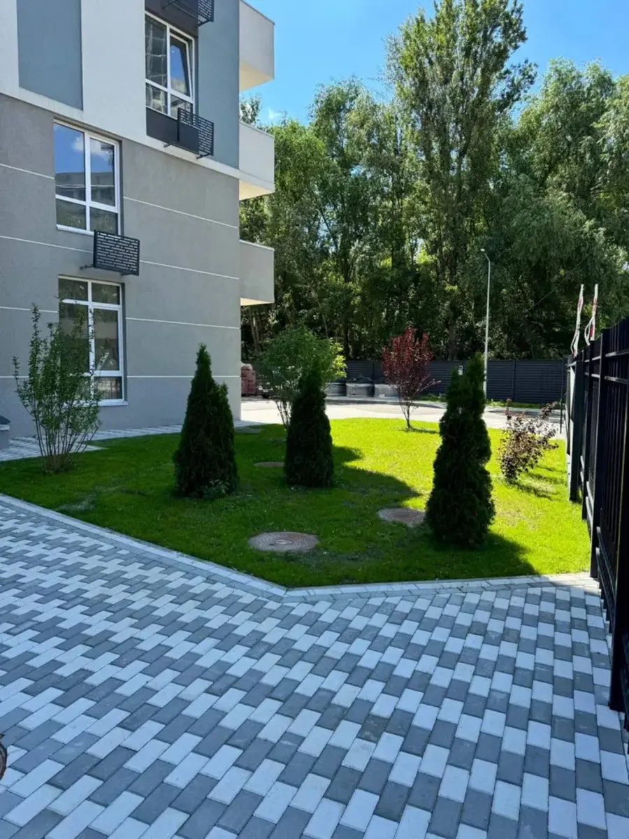 Фото Продаю 2 кімнатну квартиру, 68 кв. м, Академіка Глушкова просп. 42 Київ, ціна: 81000 $, код 2468