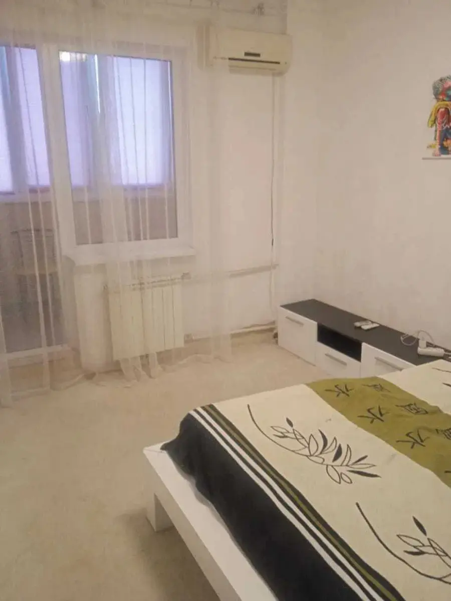 Фото Продаю 3 кімнатну квартиру, 73 кв. м, Академіка Глушкова просп. 43 Київ, ціна: 82000 €, код 2469