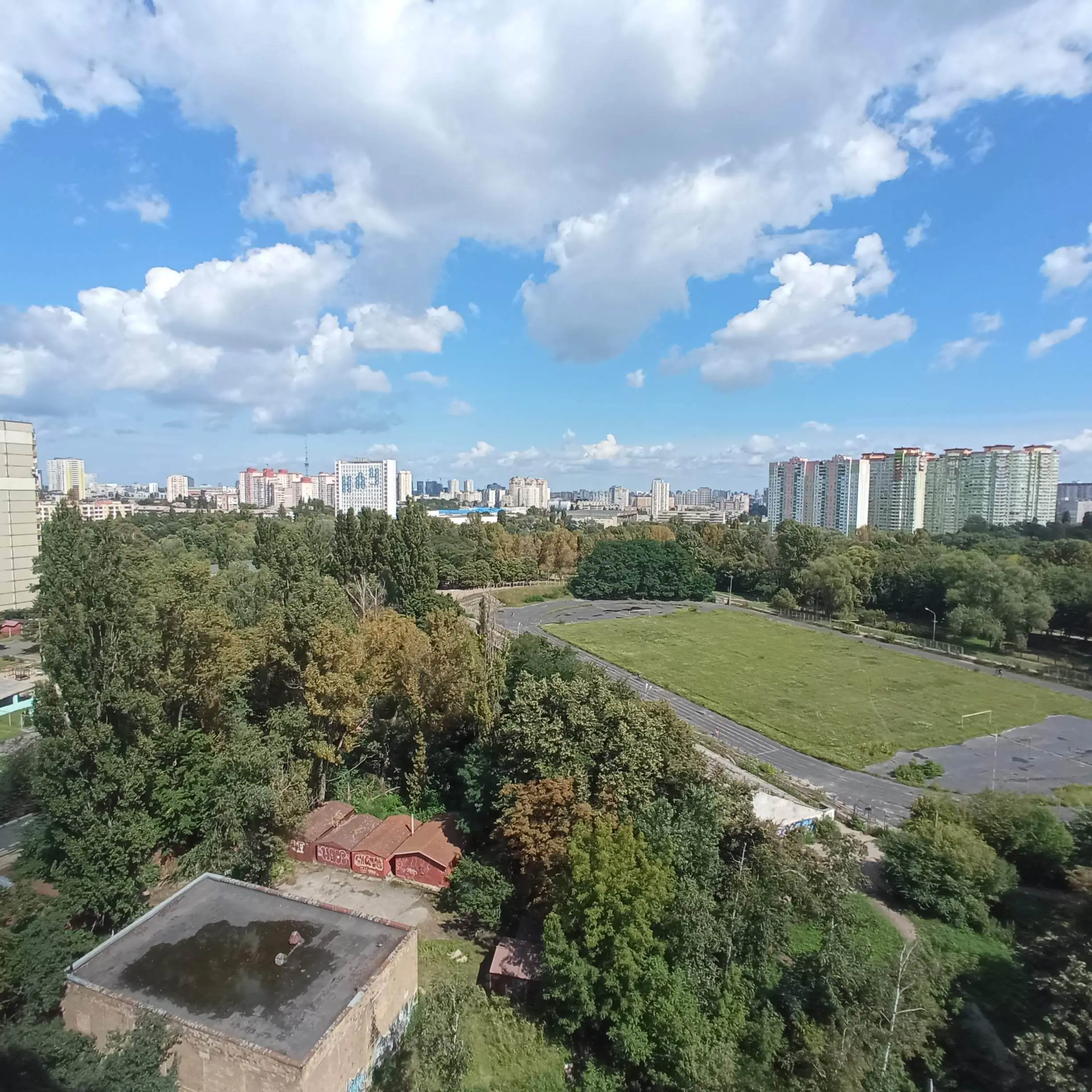 Фото Rent a 3-room apartment, Heroiv Sevastopolia Street 33 Kyiv for long-term rent, price: 15000 UAH, code 2414