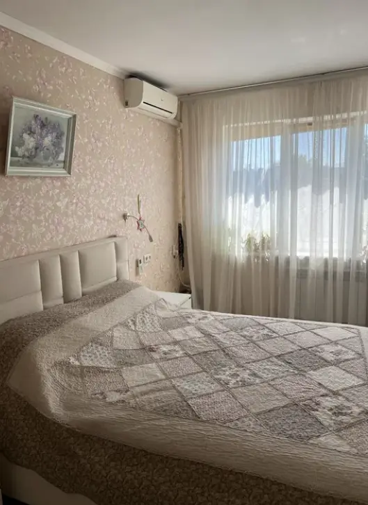 Фото Продаю 3 кімнатну квартиру, 72 кв. м, Ільфа і Петрова вул.  Одеса, ціна: 60000 UAH, код 2482