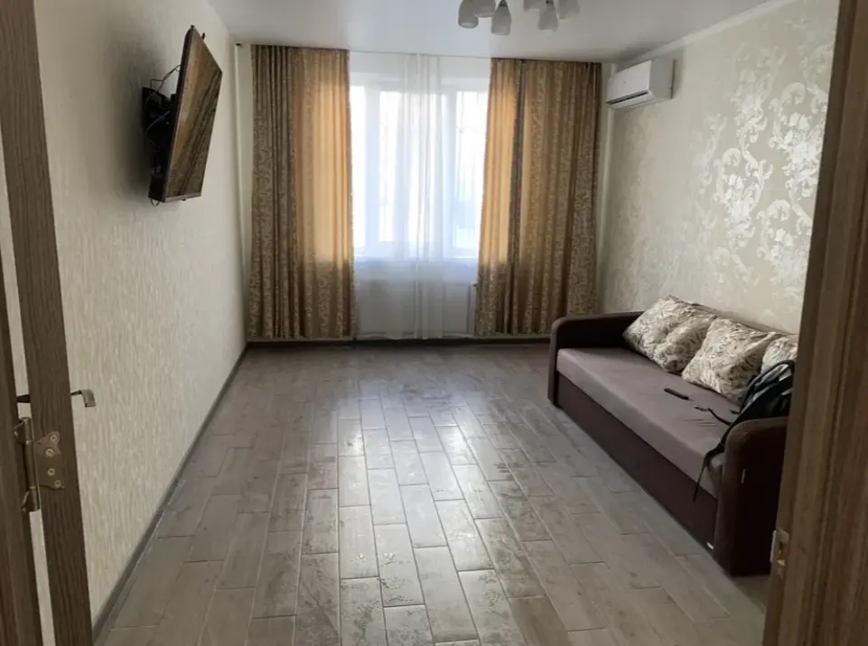 Фото Selling a 1-room apartment, 46 sq.m., Kostandi Street  Odesa, price: 55000 $, code 2489