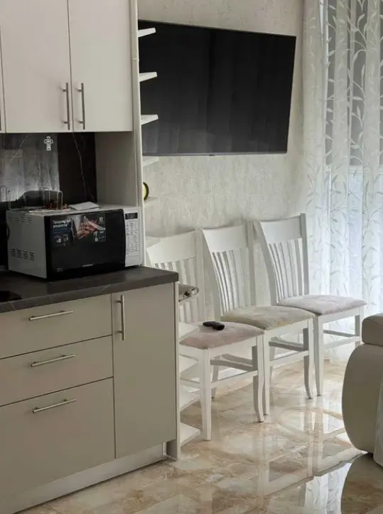 Фото Selling a 1-room apartment, 42 sq.m., Budivelna Street  Odesa, price: 48000 $, code 2492