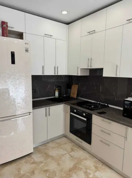Фото Selling a 1-room apartment, 42 sq.m., Budivelna Street  Odesa, price: 48000 $, code 2492