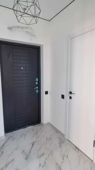 Фото Selling a 1-room apartment, 41 sq.m., Budivelna Street  Odesa, price: 41500 $, code 2493