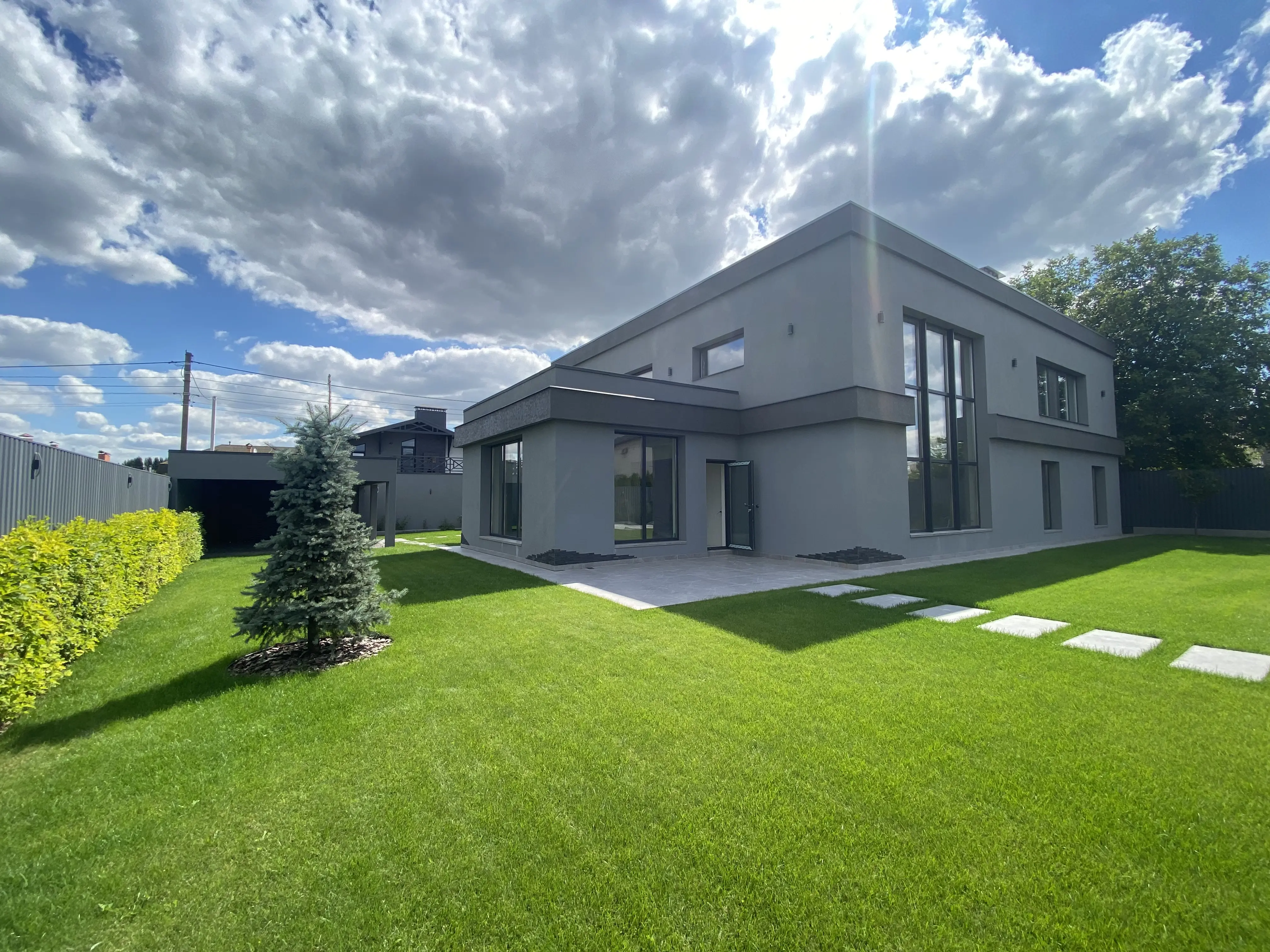 Фото Продаю дом, 440 кв. м, Апрельская ул.  Гора, цена: 397000 $, код 2494