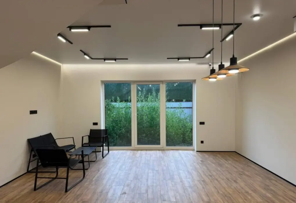 Фото Продаю будинок, 115 кв. м, Центральна вул.  Київ, ціна: 140000 $, код 2498