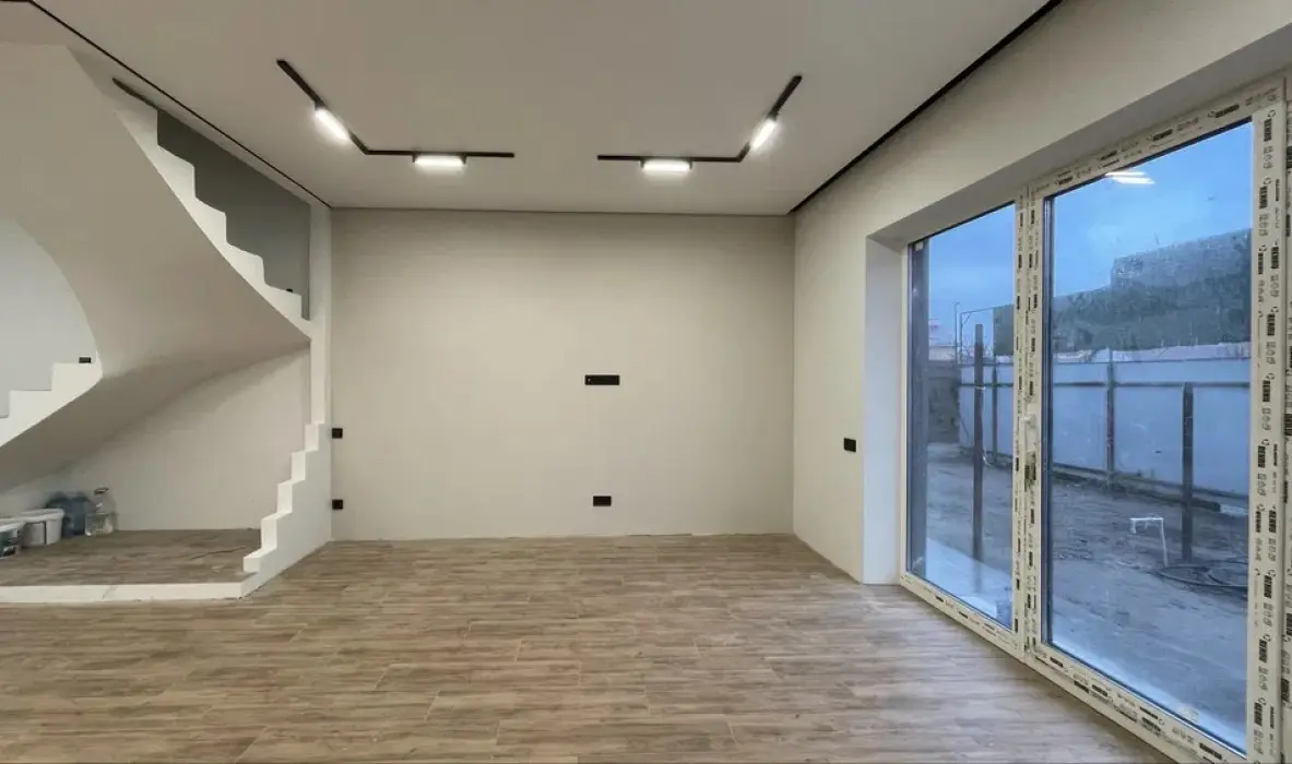 Фото Продаю будинок, 115 кв. м, Центральна вул.  Київ, ціна: 140000 $, код 2498