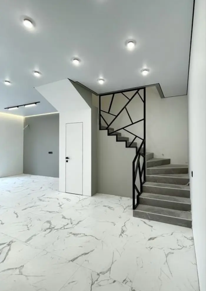 Фото Продаю будинок, 120 кв. м, Центральна вул.  Київ, ціна: 155000 $, код 2499