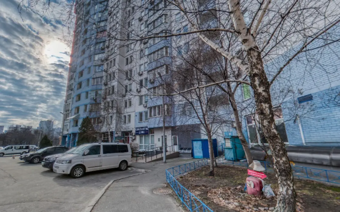 Фото Продаю 2 кімнатну квартиру, 72 кв. м, Драгоманова вул. 6а Київ, ціна: 82000 $, код 2502