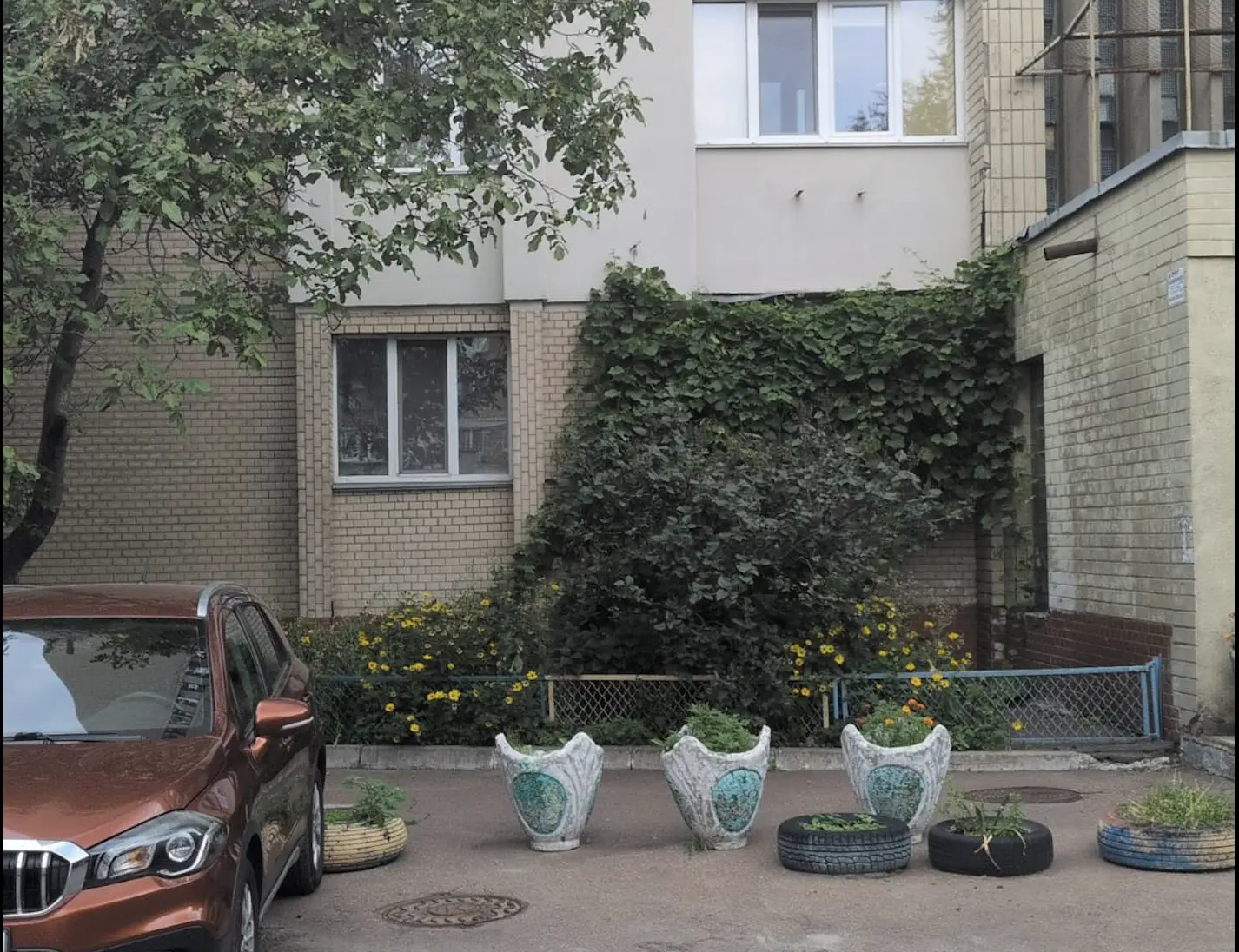 Фото Продаю комерційну нерухомість,  кв. м, Чоколівський бульв. 4 Київ, ціна: 115000 $, код 2505