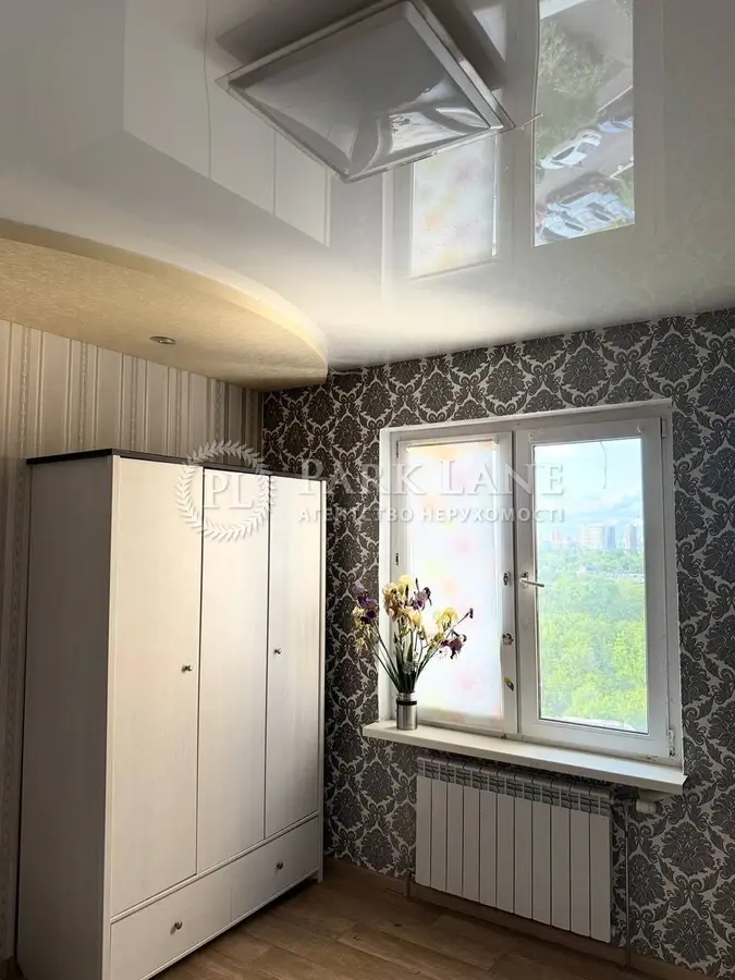 Фото Selling a 3-room apartment, 91 sq.m., Petra Hryhorenka Avenue 12 Kyiv, price: 110000 $, code 2514