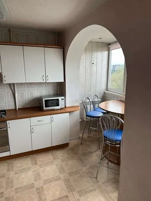 Фото Продаю 3-комнатную квартиру, 70 кв. м, Березняковская ул. 30 Киев, цена: 90000 $, код 2515