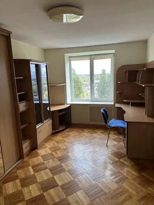 Фото Продаю 3-комнатную квартиру, 70 кв. м, Березняковская ул. 30 Киев, цена: 90000 $, код 2515