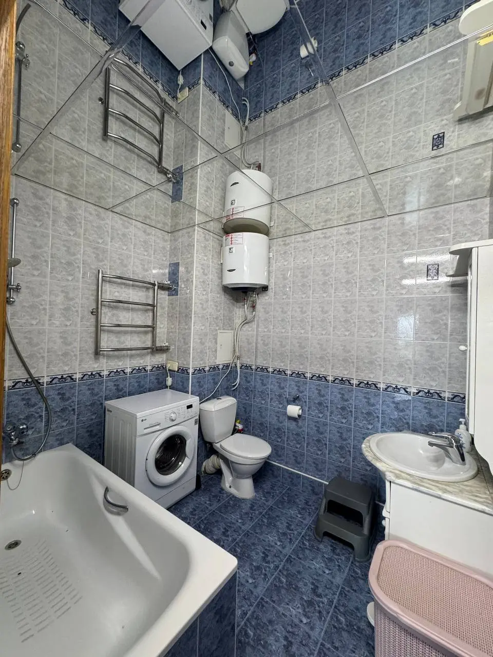 Фото Продаю 3-комнатную квартиру, 70 кв. м, Березняковская ул. 30 Киев, цена: 90000 $, код 2515