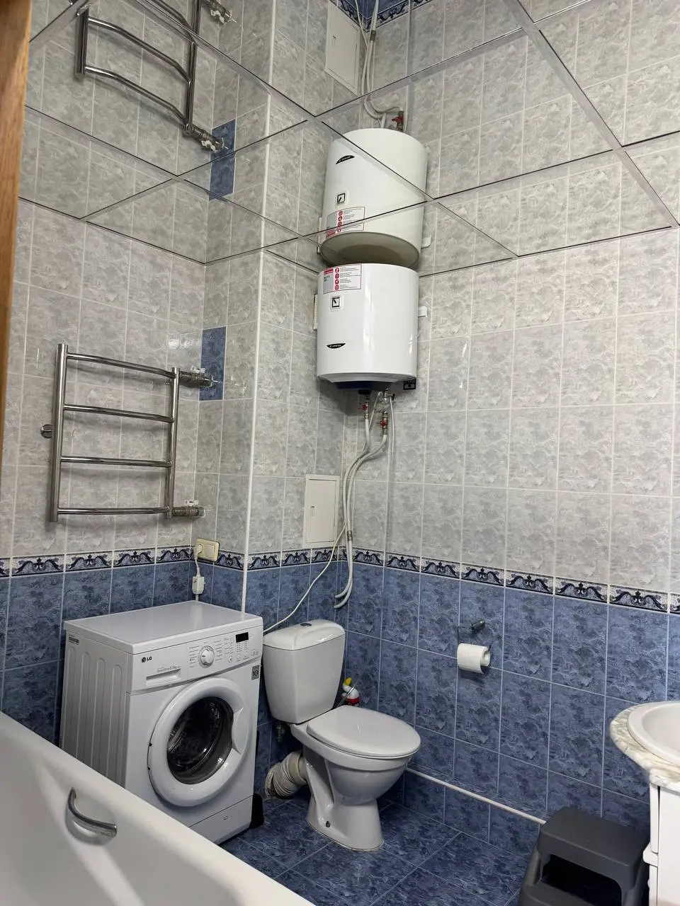 Фото Продаю 3-комнатную квартиру, 70 кв. м, Березняковская ул. 30 Киев, цена: 90000 $, код 2515