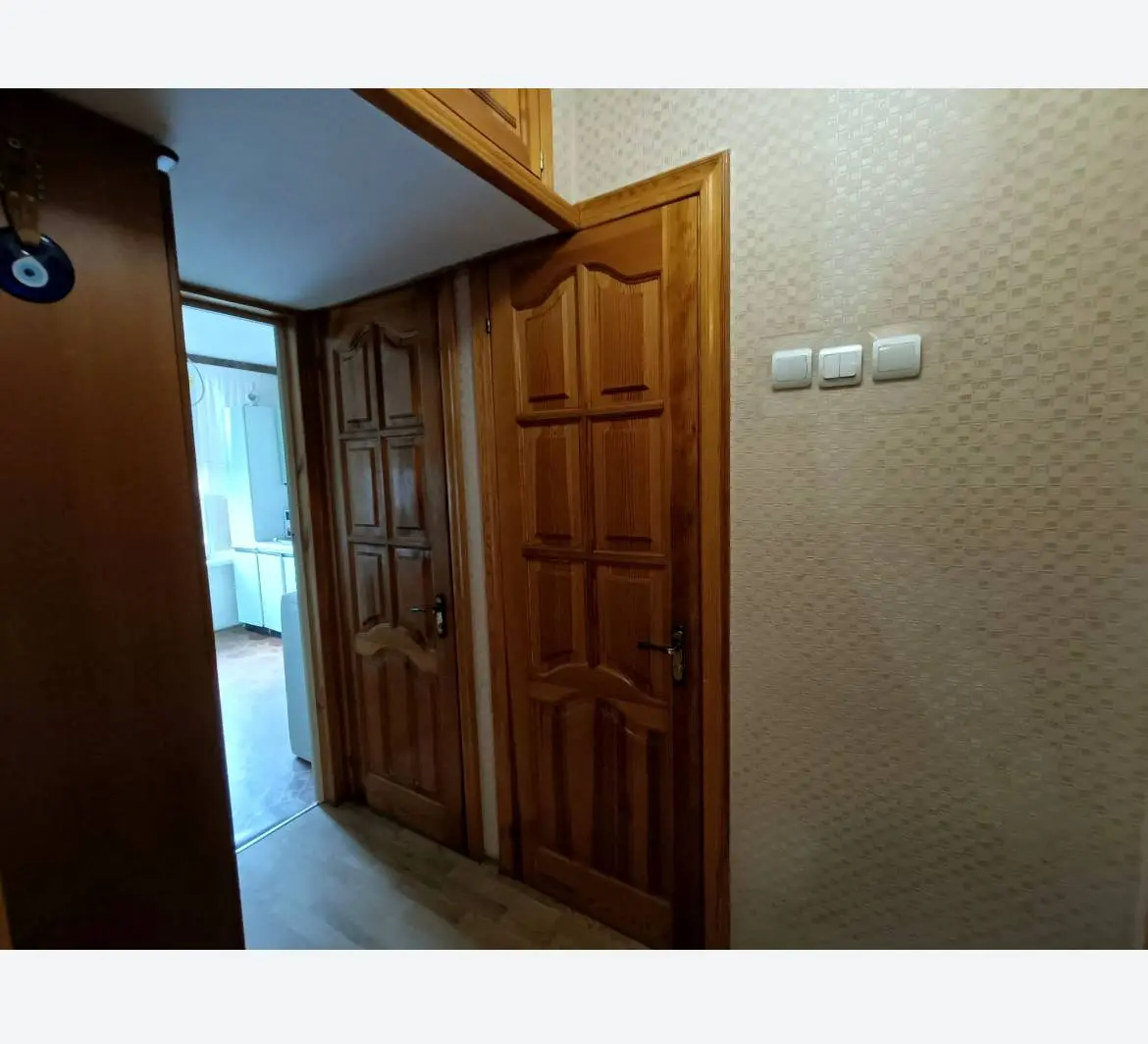 Фото Rent a 2-room apartment, Dmytrivska Street 2 Kyiv for long-term rent, price: 18000 UAH, code 2522