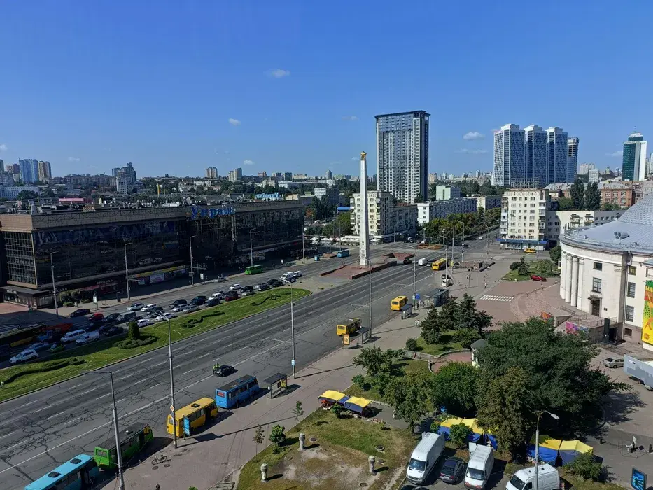 Фото Rent a 2-room apartment, Dmytrivska Street 2 Kyiv for long-term rent, price: 18000 UAH, code 2522