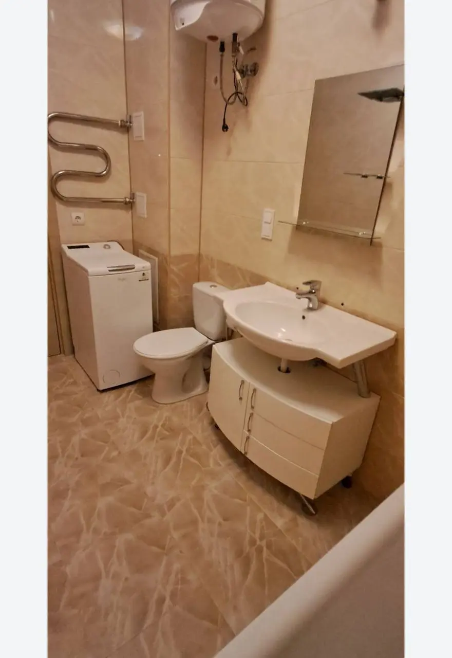 Фото Зняти 1 кімнатну квартиру, Анни Ахматової вул. 22 Київ в довгострокову оренду, ціна: 18000 UAH, код 2523