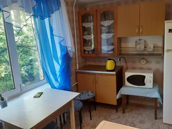 Фото Rent a 4-room apartment, Lesi Ukrainky Boulevard 9 Kyiv for long-term rent, price: 41000 UAH, code 101