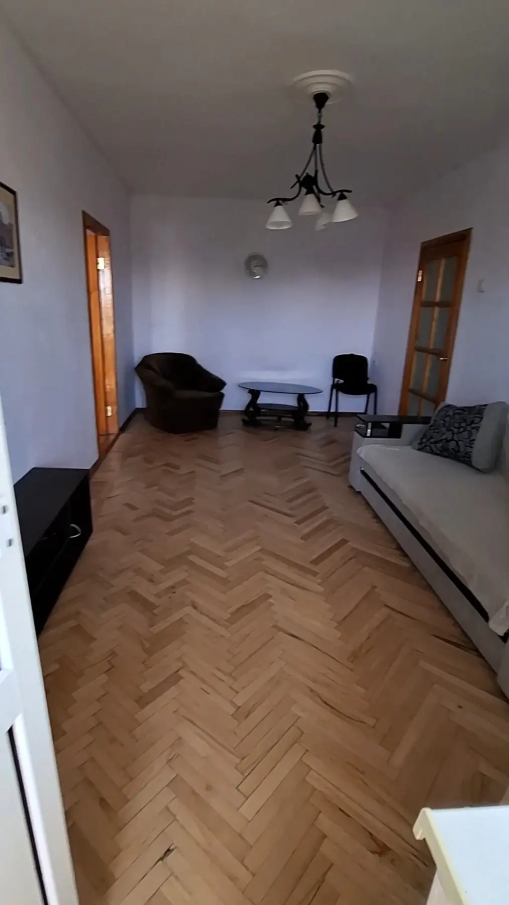 Фото Продаю 2-комнатную квартиру, 44 кв. м, 23 Августа ул. 29 Харьков, цена: 35000 $, код 2534