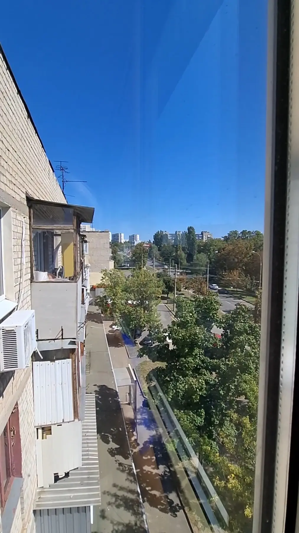 Фото Продаю 2-комнатную квартиру, 44 кв. м, 23 Августа ул. 29 Харьков, цена: 35000 $, код 2534