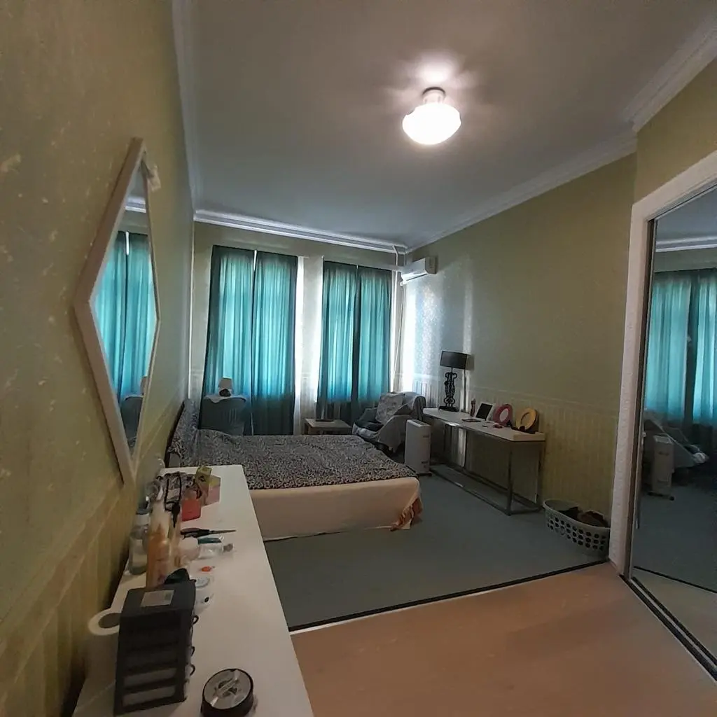 Фото Продаю 4-комнатную квартиру, 113 кв. м, Гоголевская ул. 15 Киев, цена: 175000 $, код 2535