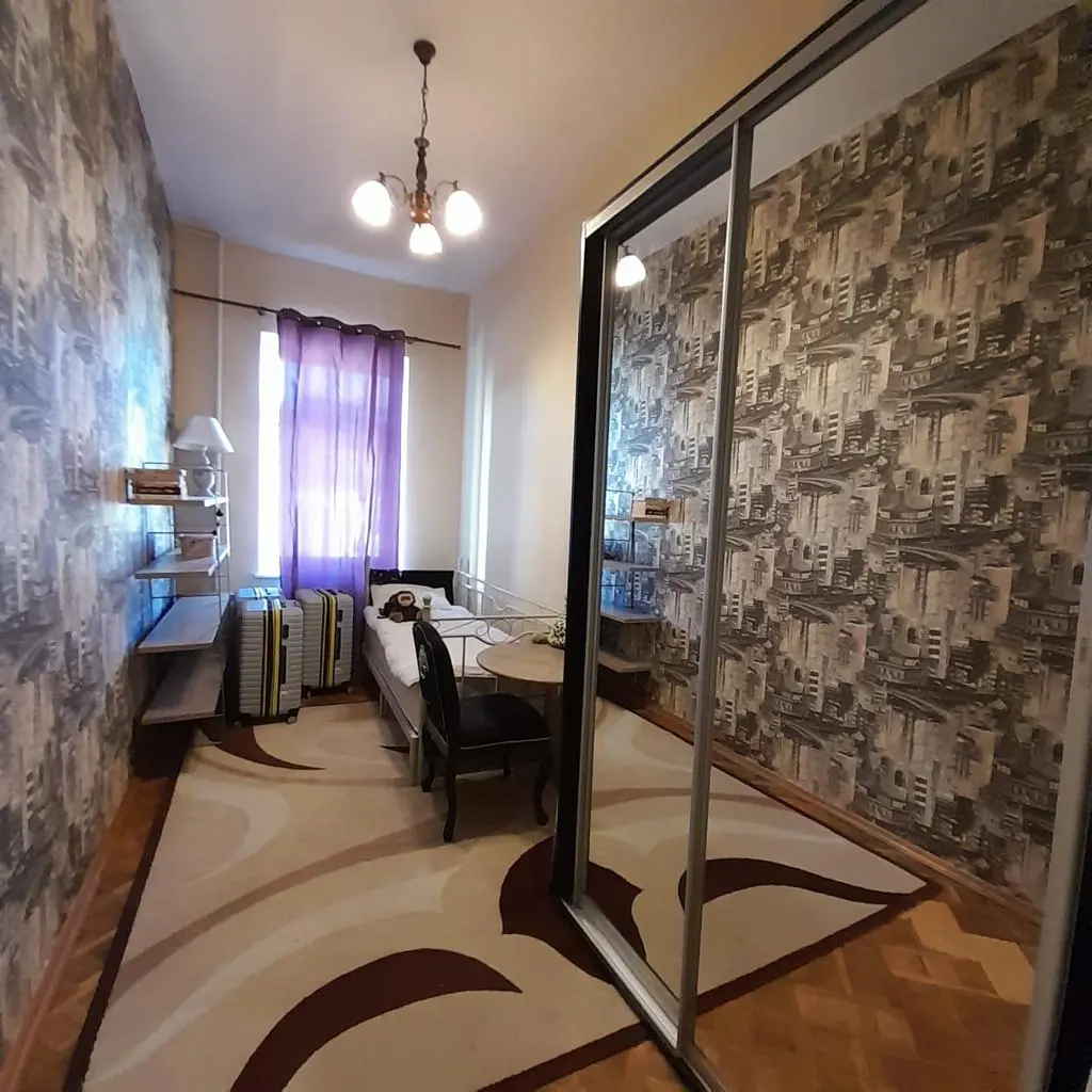 Фото Продаю 4-комнатную квартиру, 113 кв. м, Гоголевская ул. 15 Киев, цена: 175000 $, код 2535