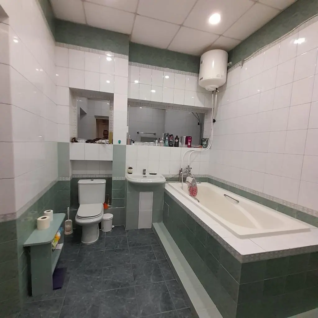 Фото Продаю 4-комнатную квартиру, 113 кв. м, Гоголевская ул. 15 Киев, цена: 175000 $, код 2535