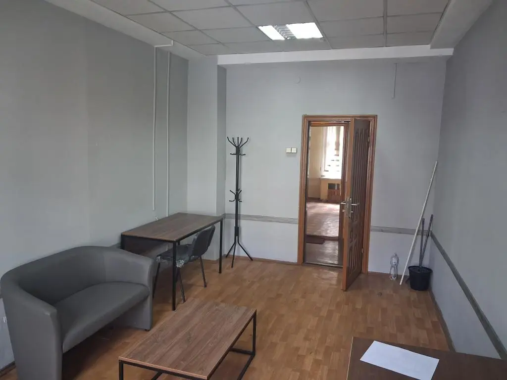 Фото Selling an office, 297 sq.m., Saksahanskoho Street 133а Kyiv, price: 420000 $, code 2549