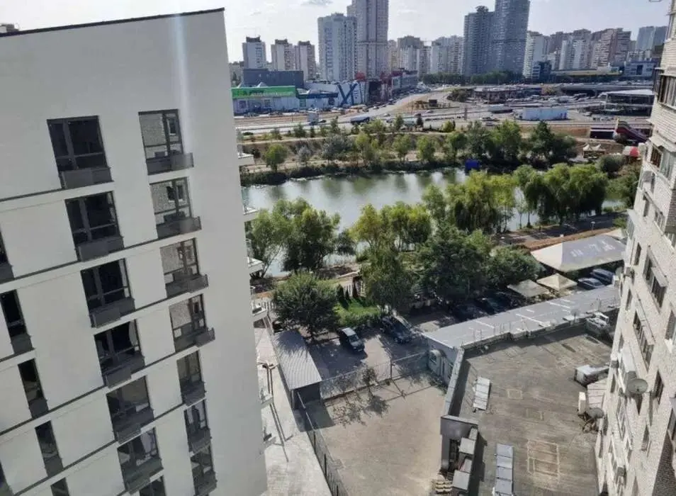 Фото Продаю 1-комнатную квартиру, 48 кв. м, Драгоманова ул. 31 Киев, цена: 90000 $, код 2552