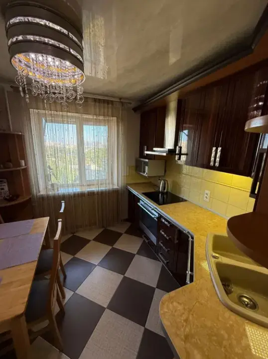 Фото Продаю 2 кімнатну квартиру, 50 кв. м, Середньофонтанська вул.  Одеса, ціна: 55000 $, код 2555