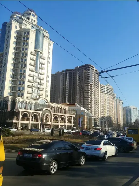 Фото Продаю 1 кімнатну квартиру, 48.5 кв. м, Генуезька вул.  Одеса, ціна: 75000 $, код 2556