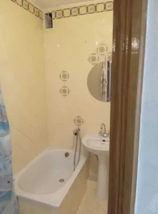 Фото Продаю 2 кімнатну квартиру, 53 кв. м, Адміральський просп.  Одеса, ціна: 65000 $, код 2560