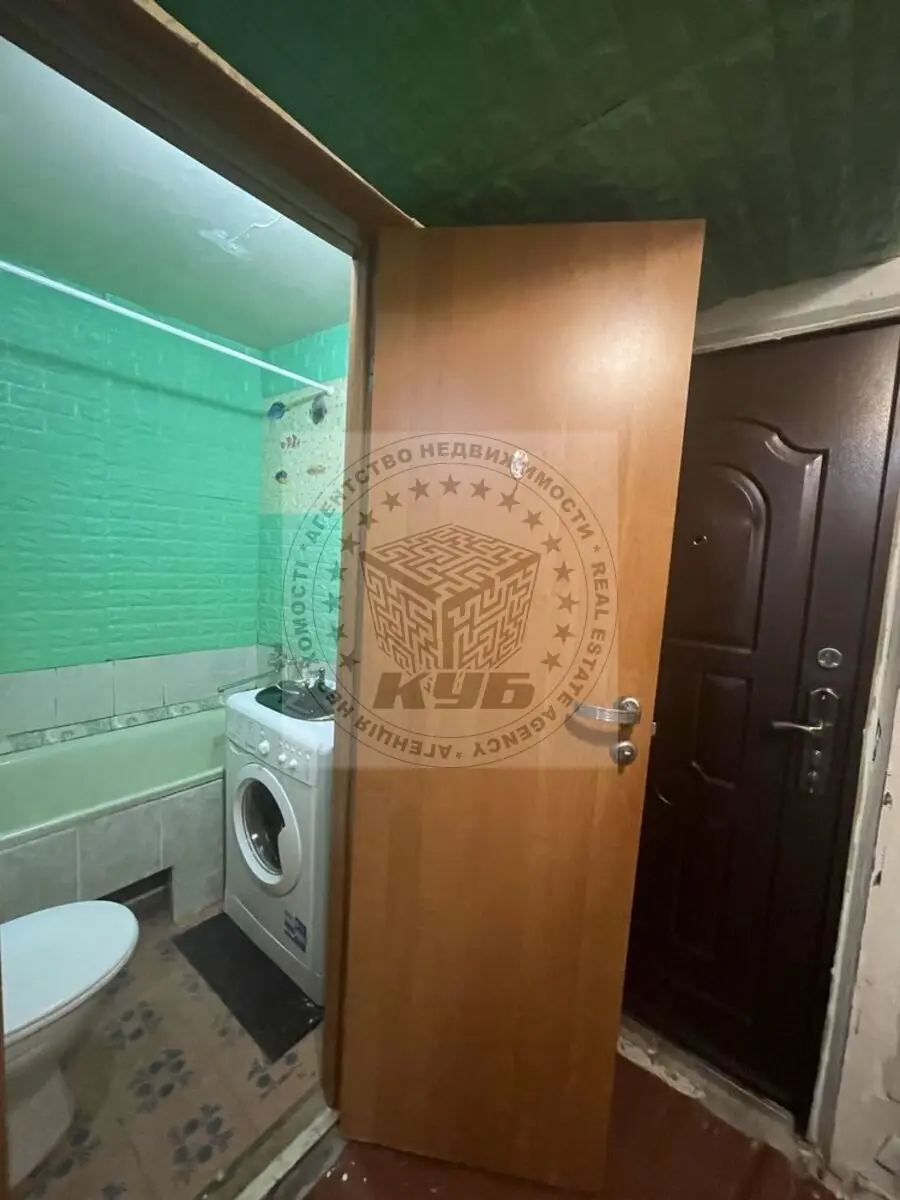 Фото Продаю 1-комнатную квартиру, 20 кв. м, Верховинная ул. 81 Киев, цена: 29000 $, код 2567