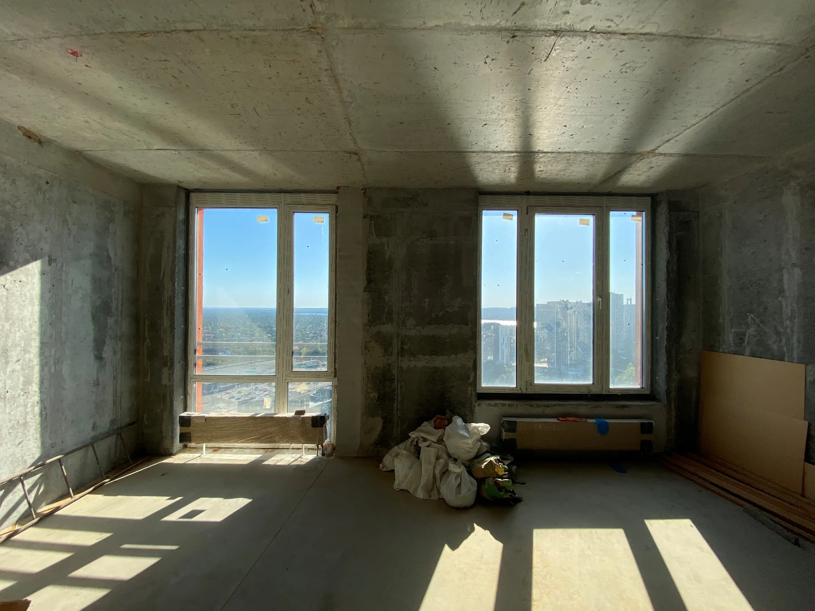 Фото Продаю 4 кімнатну квартиру, 139 кв. м, Дніпровська набережна  Київ, ціна: 222500 $, код 2568