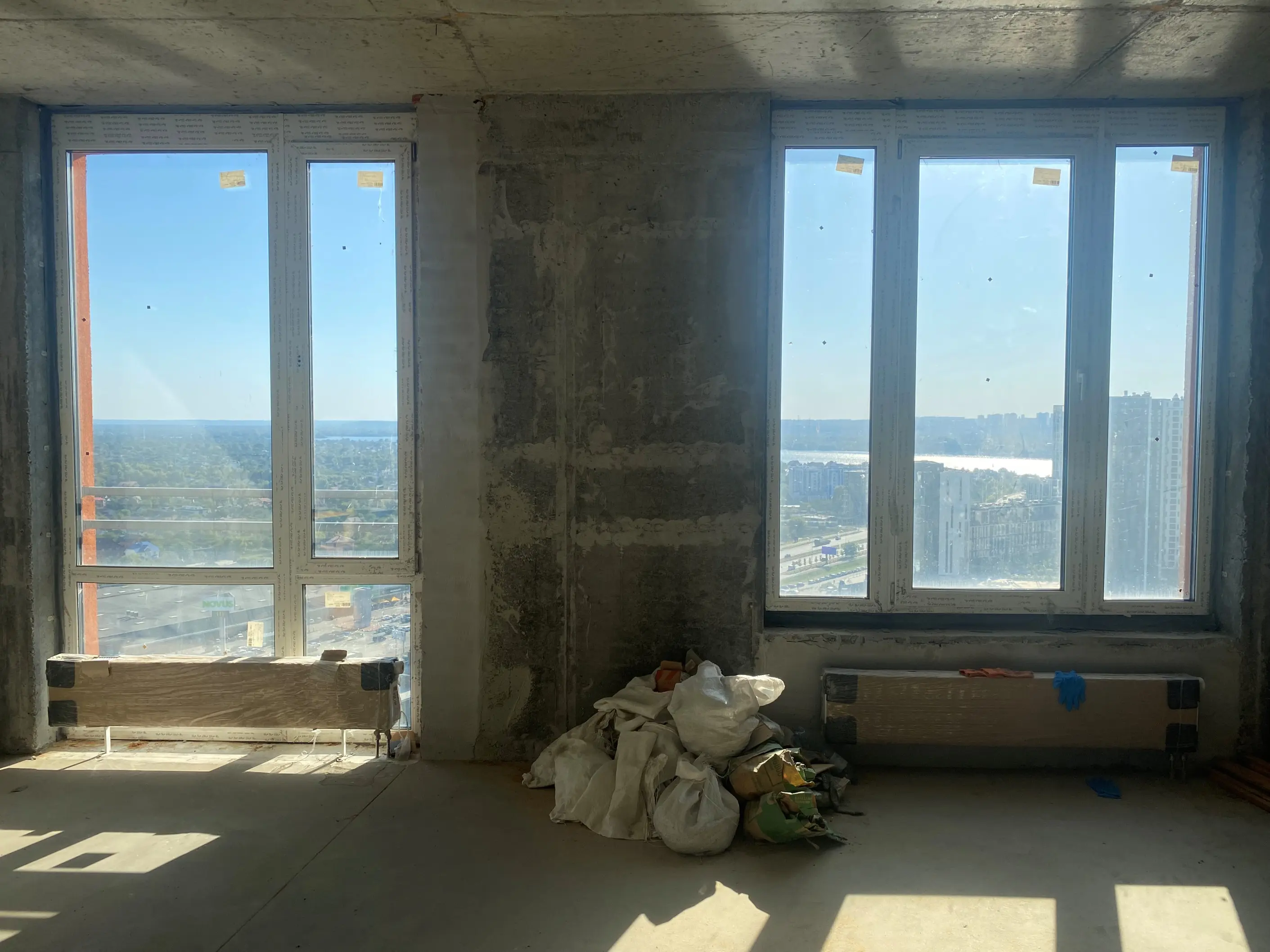 Фото Продаю 4 кімнатну квартиру, 139 кв. м, Дніпровська набережна  Київ, ціна: 222500 $, код 2568