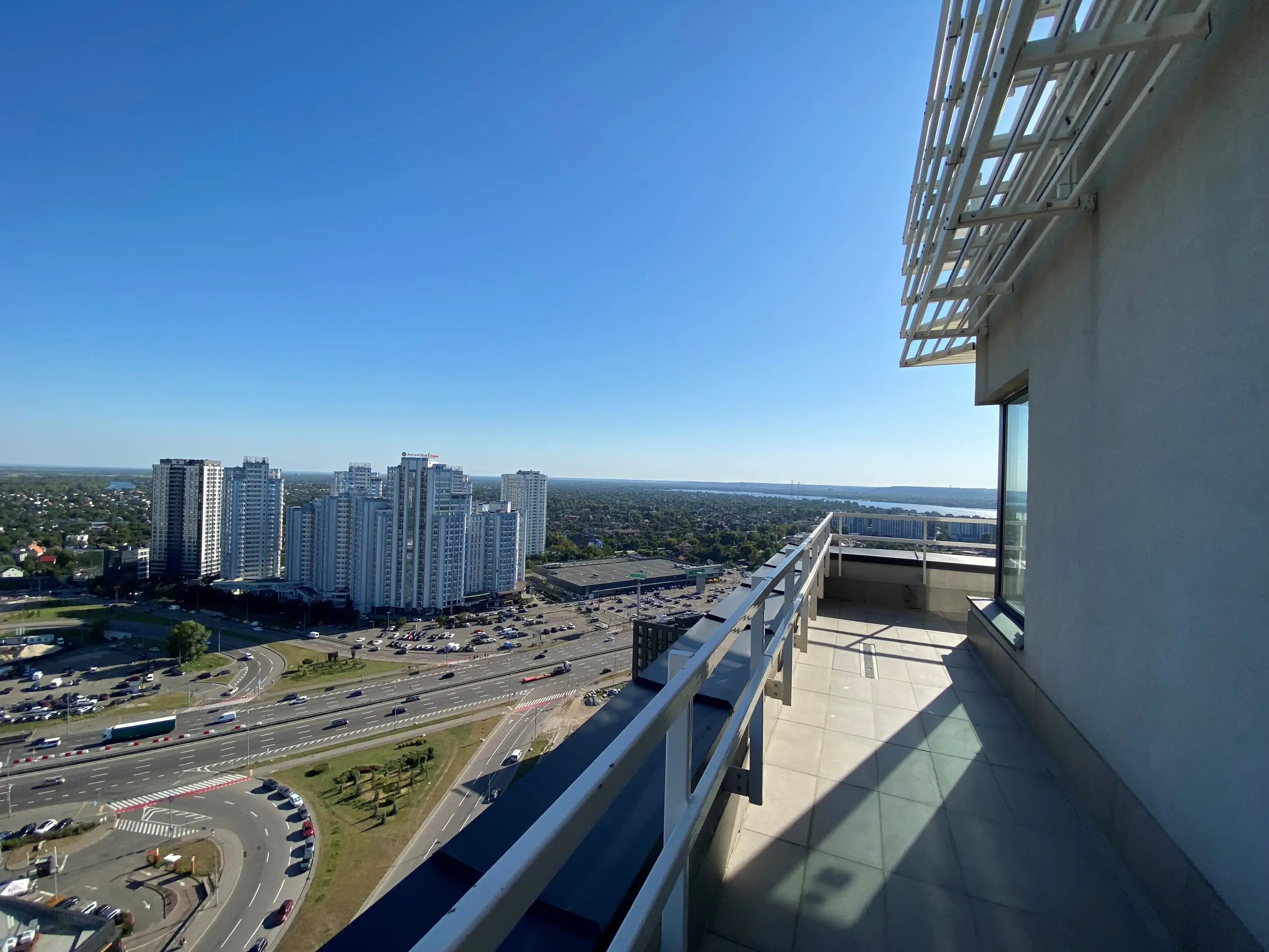 Фото Продаю 4 кімнатну квартиру, 139 кв. м, Дніпровська набережна  Київ, ціна: 222500 $, код 2568