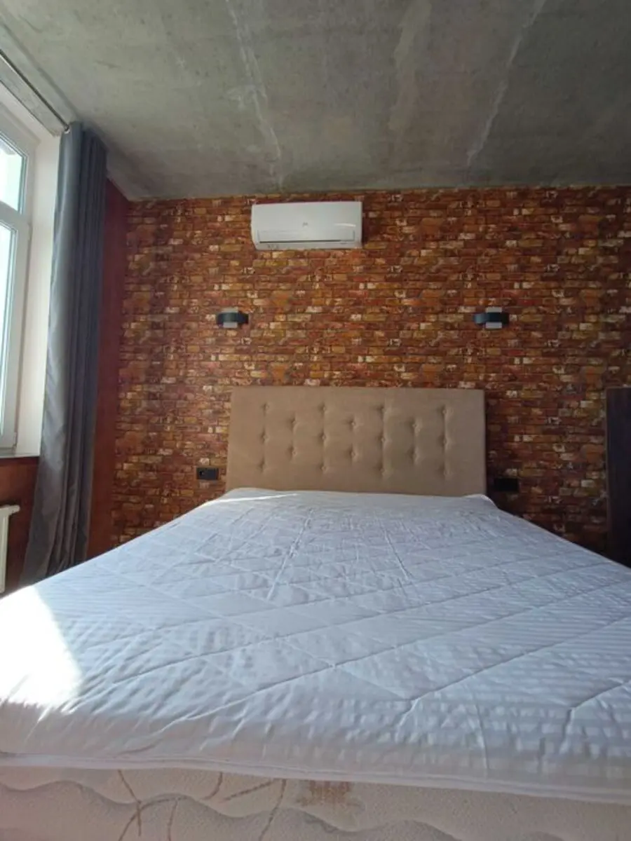 Фото Продаю 1 кімнатну квартиру, 44 кв. м, Метрологічна вул.  Київ, ціна: 96000 $, код 2572