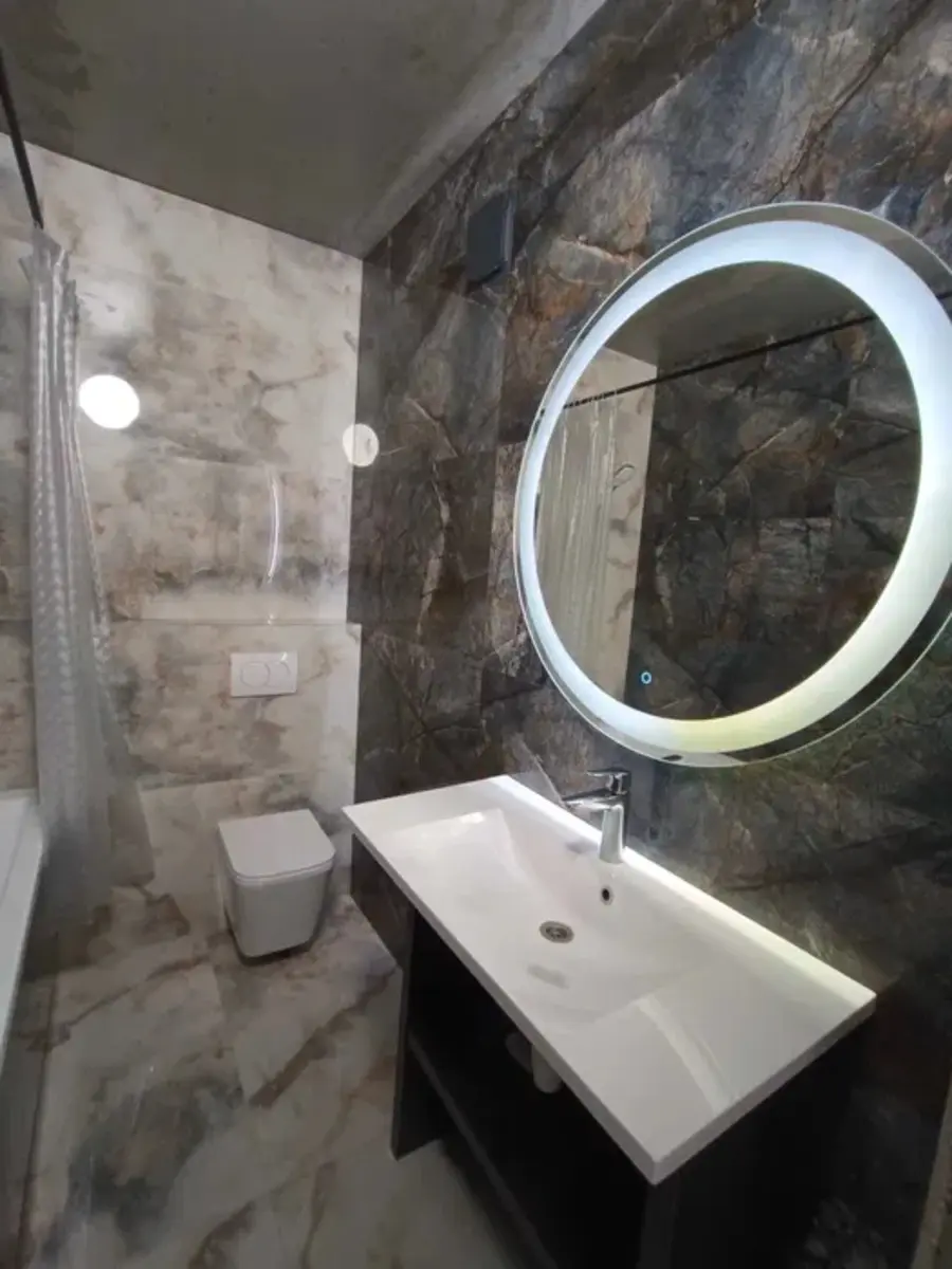 Фото Продаю 1 кімнатну квартиру, 44 кв. м, Метрологічна вул.  Київ, ціна: 96000 $, код 2572