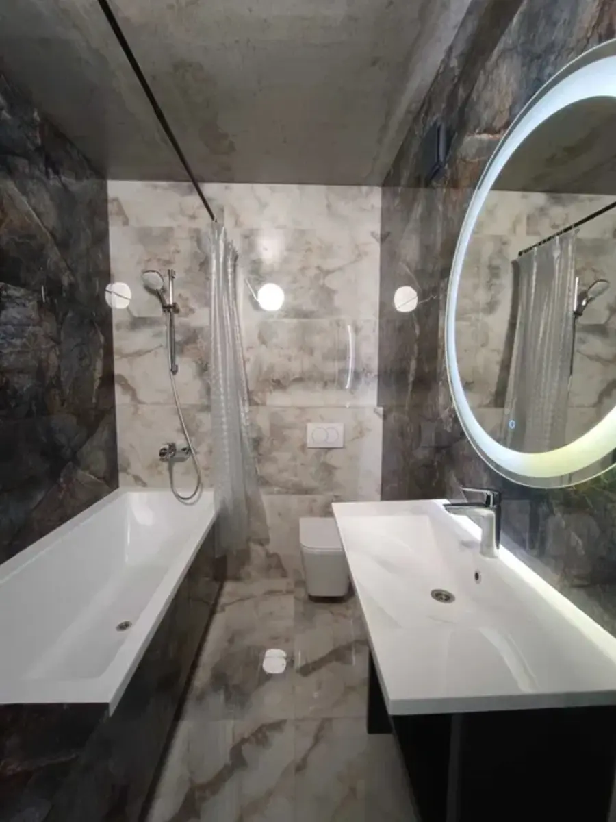Фото Продаю 1 кімнатну квартиру, 44 кв. м, Метрологічна вул.  Київ, ціна: 96000 $, код 2572